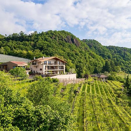 Apfelhof Apartment Термено Екстериор снимка