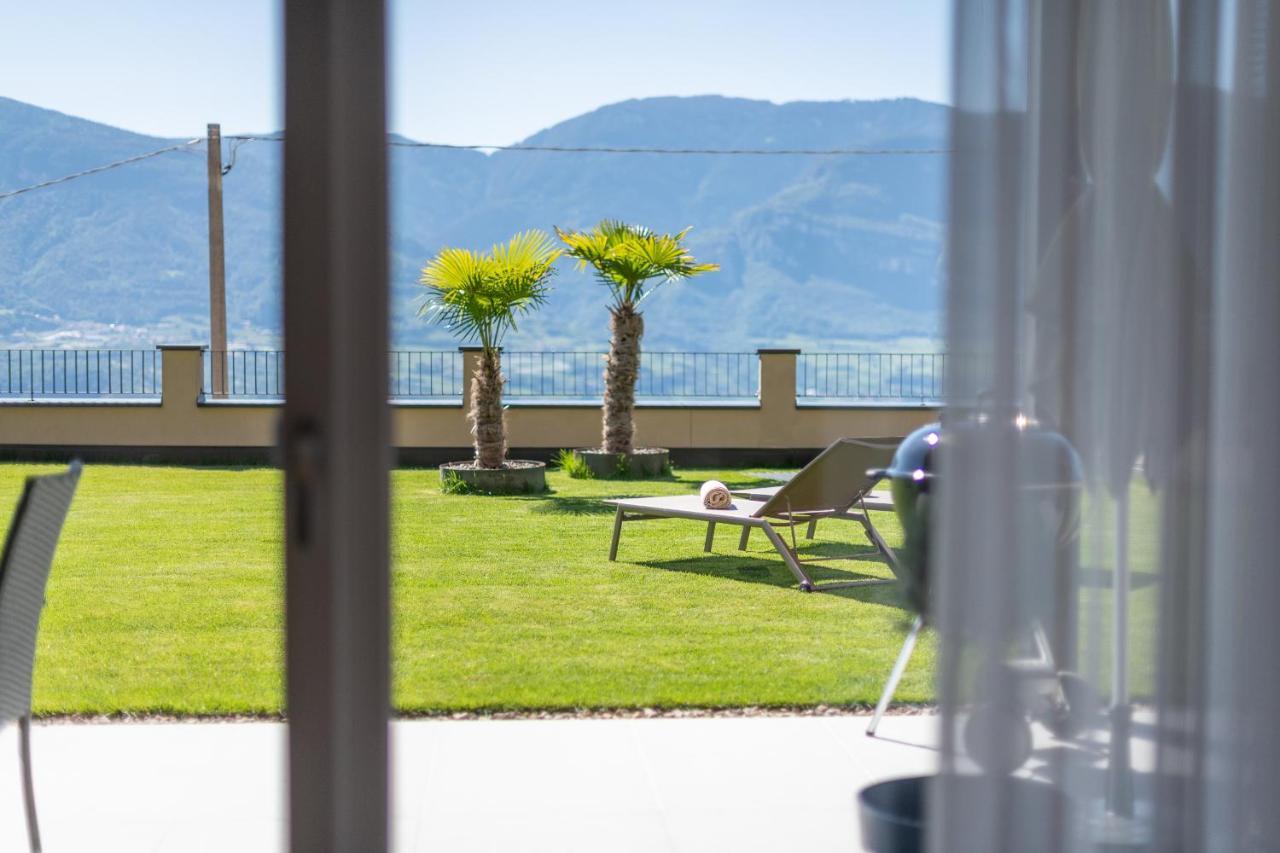 Apfelhof Apartment Термено Екстериор снимка