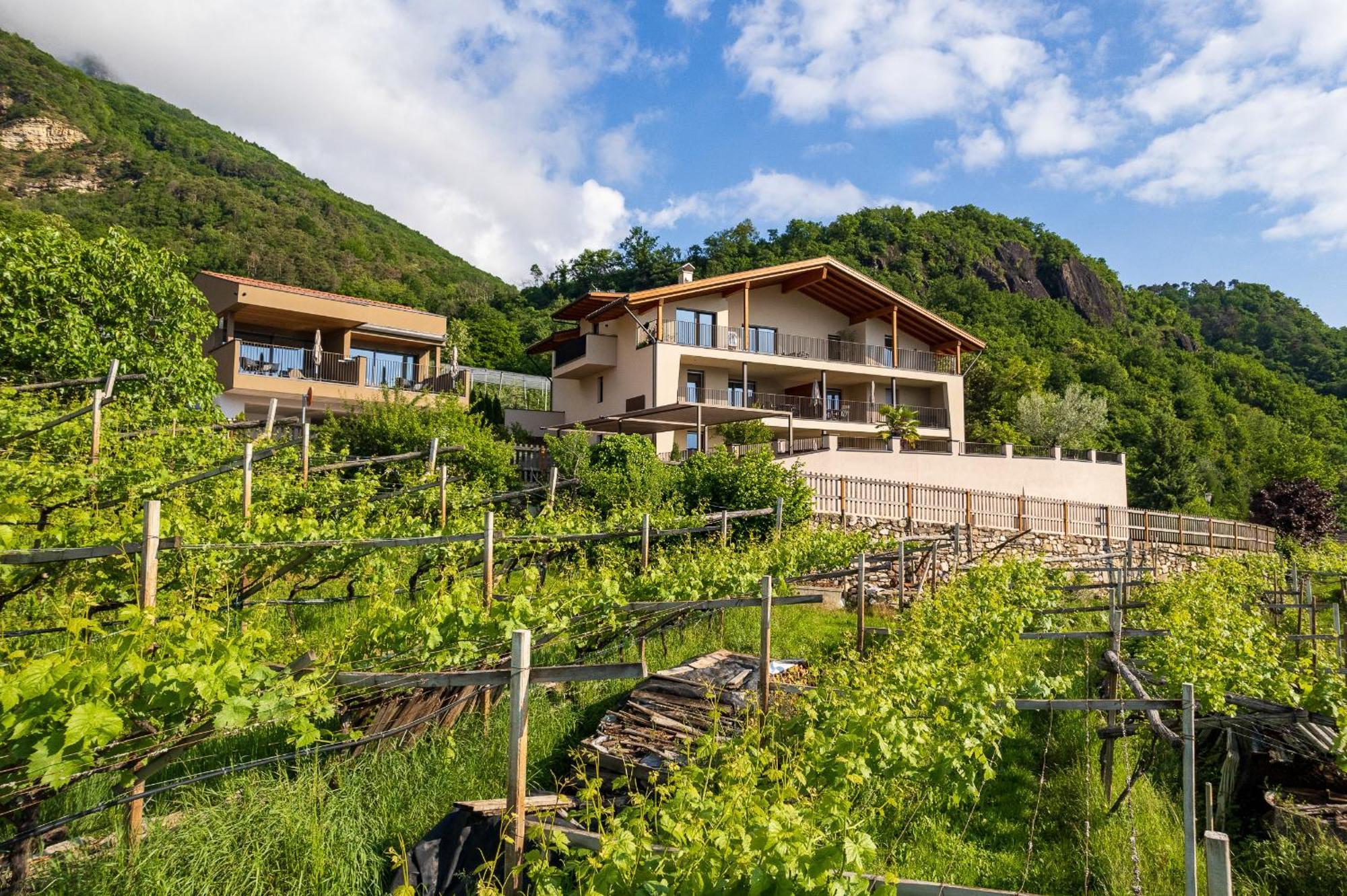 Apfelhof Apartment Термено Екстериор снимка